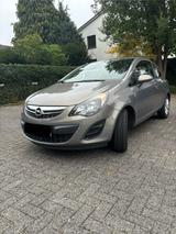 Opel Corsa D 1,4 Benzin TÜV 05.2027 - Opel Corsa mit Benzin-Antrieb: Kombi