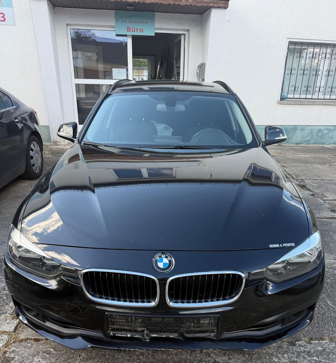 BMW 320 3 i Touring 2.0 Benziner Automatik Advantage