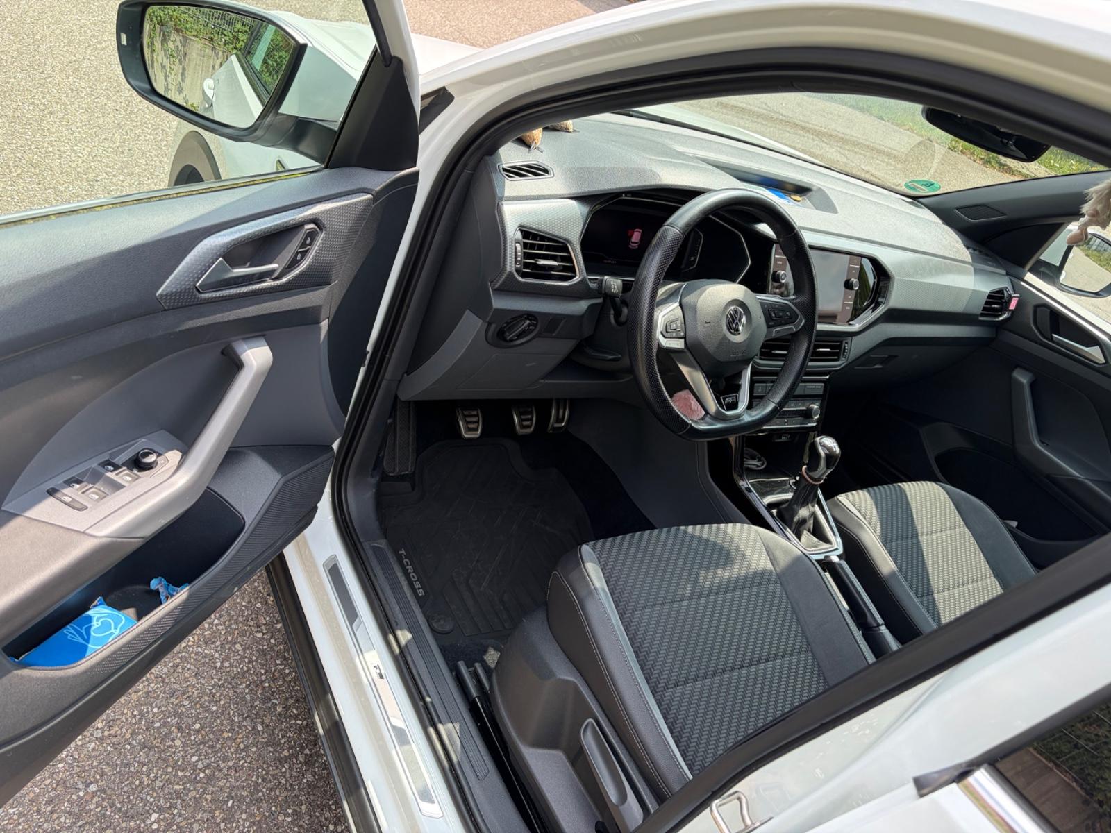 Volkswagen T-Cross 1.0 TSI OPF 85kW - R - Line
