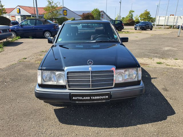 Mercedes-Benz E 260 124