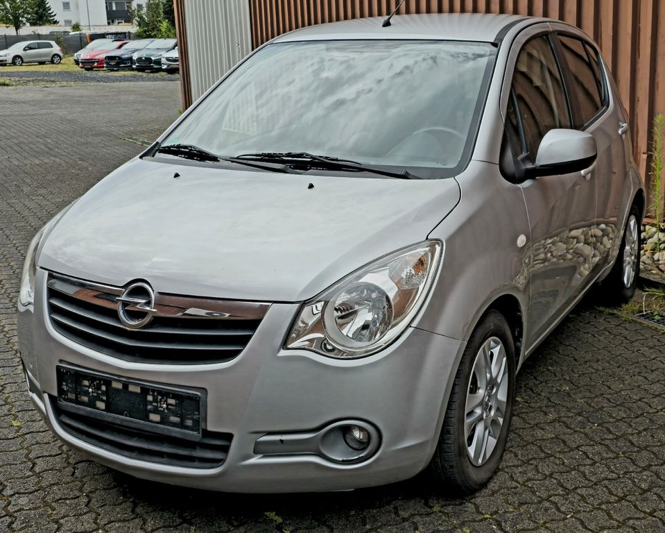 Opel Agila