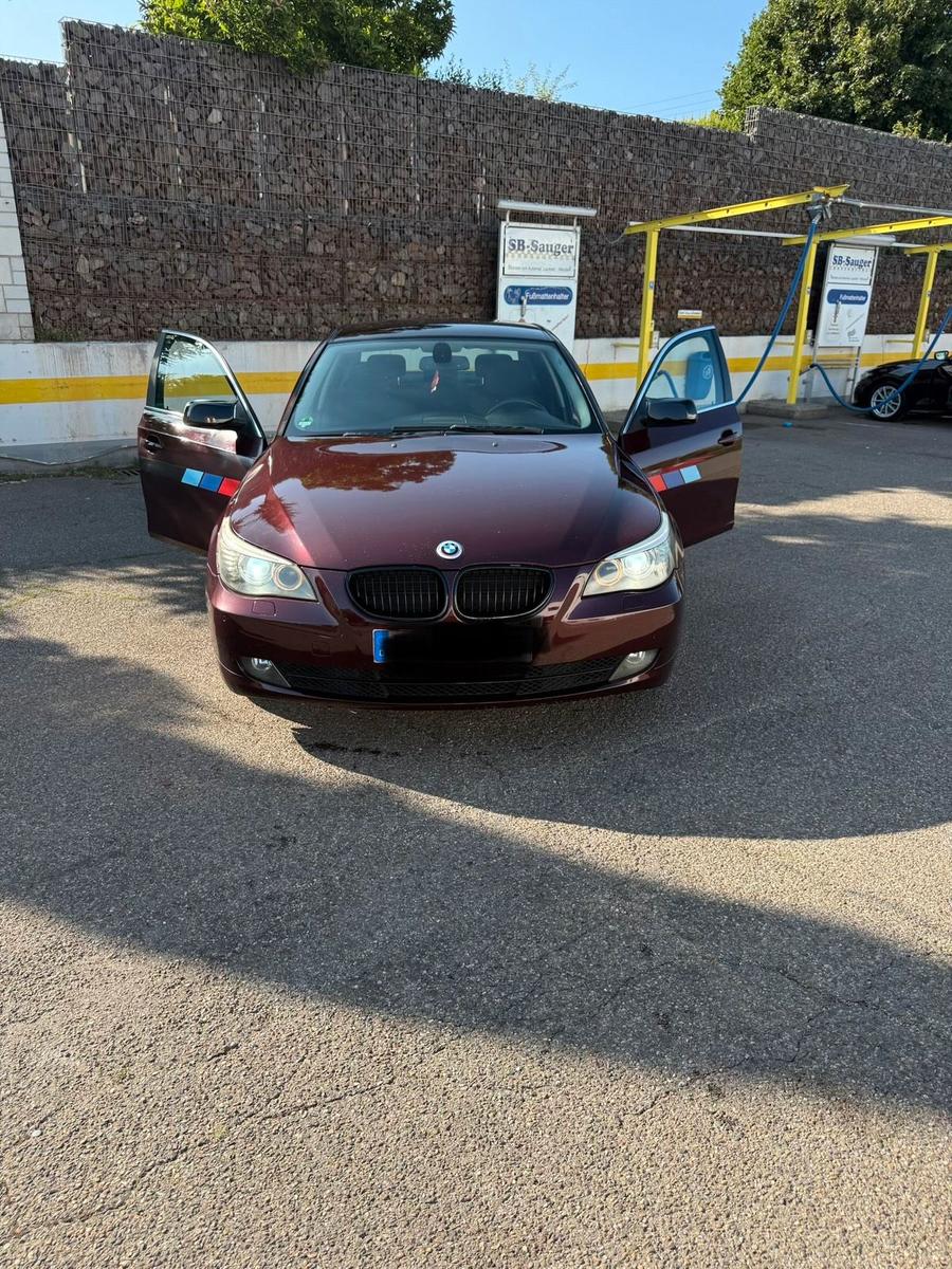 BMW 525