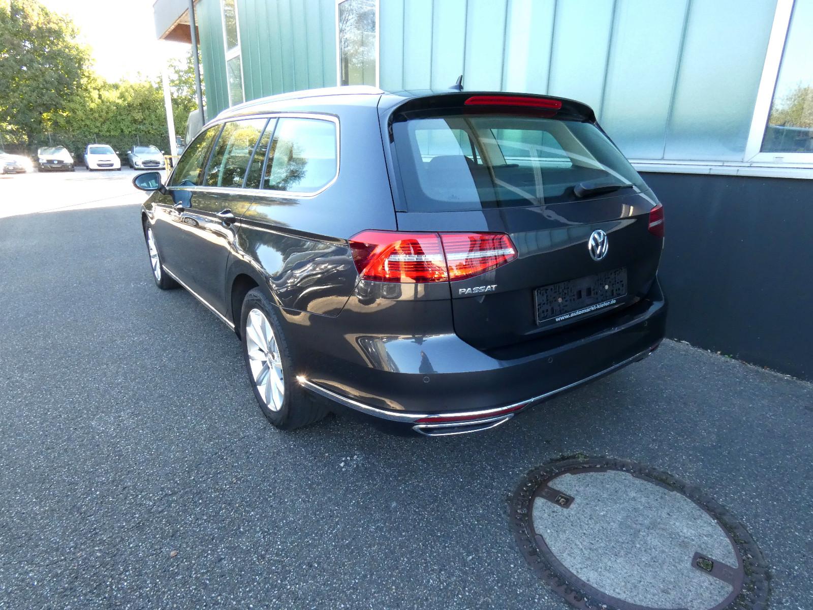 Volkswagen Passat Variant 2.0 TDI DSG Highline*LED*Massage*