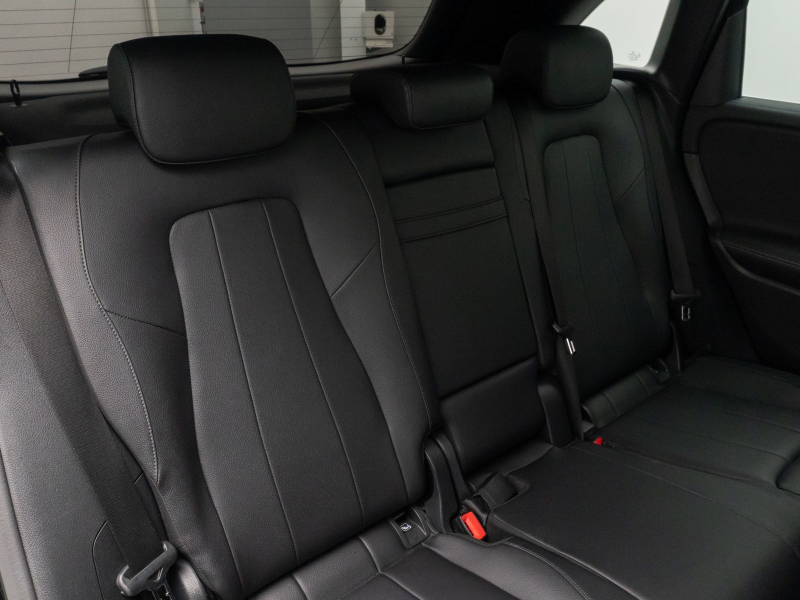 Fahrzeugabbildung Mercedes-Benz B 180 Kamera SoundSys LED Navi Tempomat Komfort