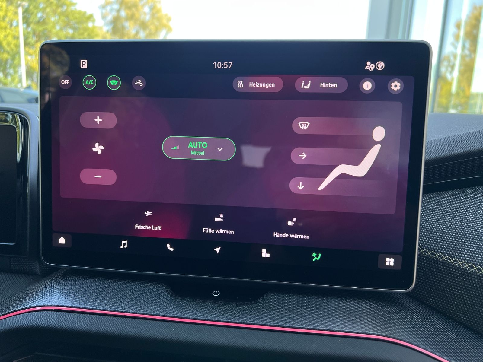 Fahrzeugabbildung SKODA Kodiaq Selection 2.0 TDI DSG *LED,AHK,Navi,Winte