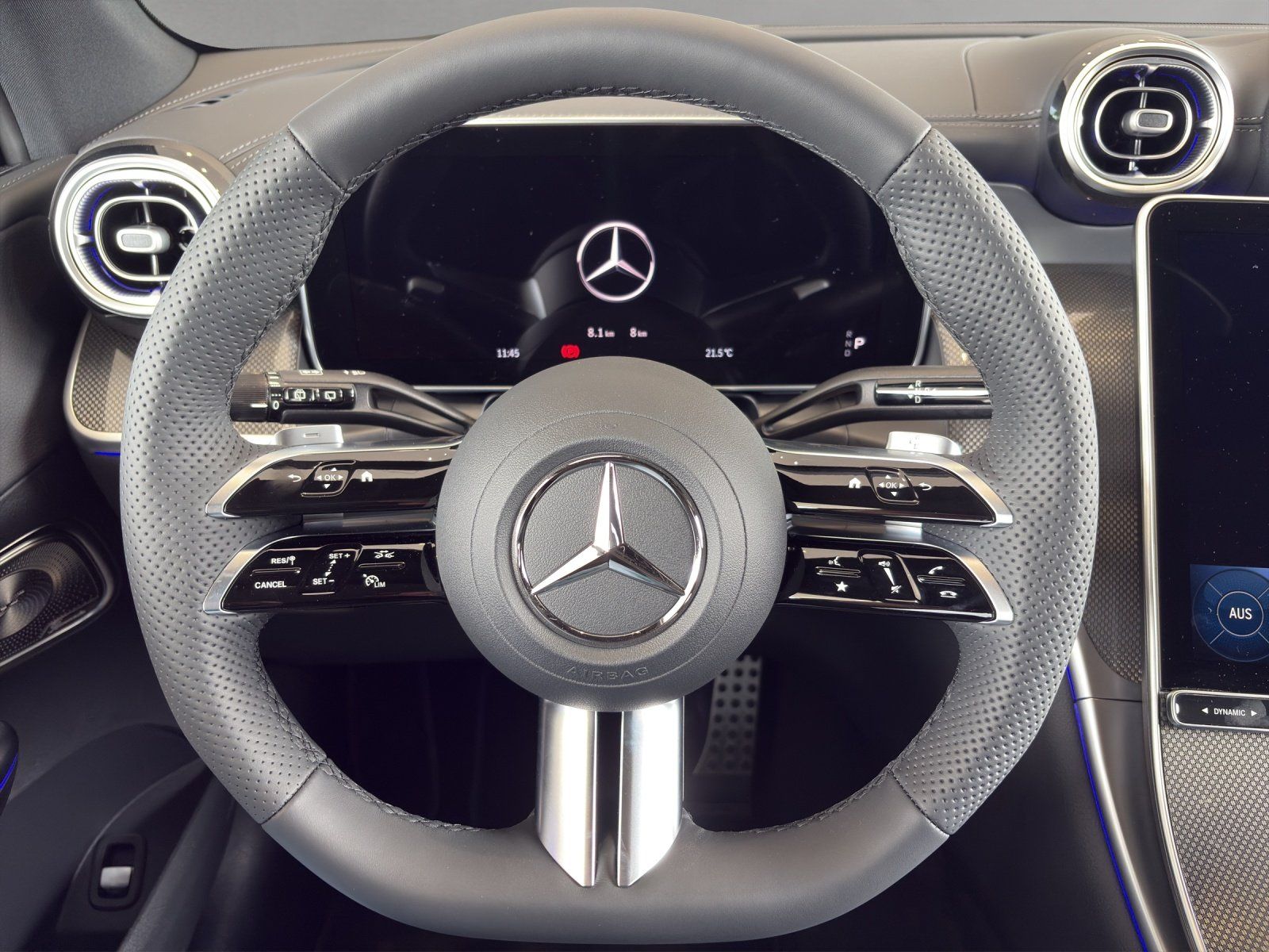 Fahrzeugabbildung Mercedes-Benz GLC 300 d 4M AMG 360° DISTRO Burme PANO Night