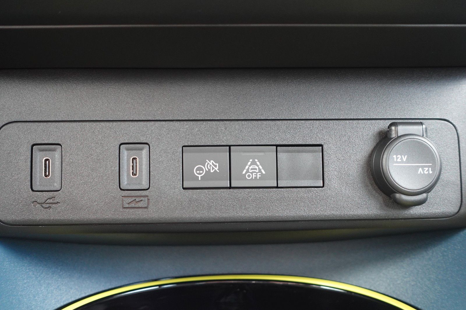 Fahrzeugabbildung Fiat Grande Panda 1.2 Automatik,Carplay, Pixel LED