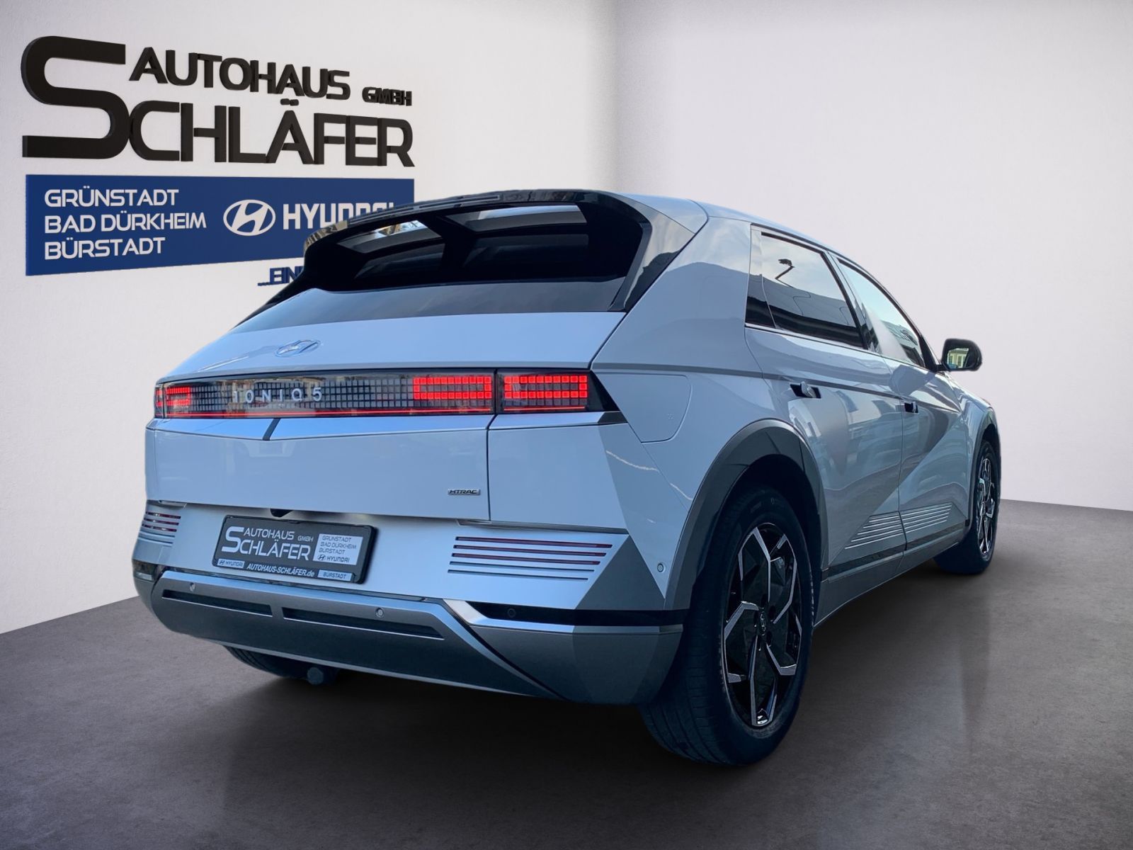 Fahrzeugabbildung Hyundai IONIQ 5 Uniq Elektro 72,6 kWh 4WD AHK 1Hd