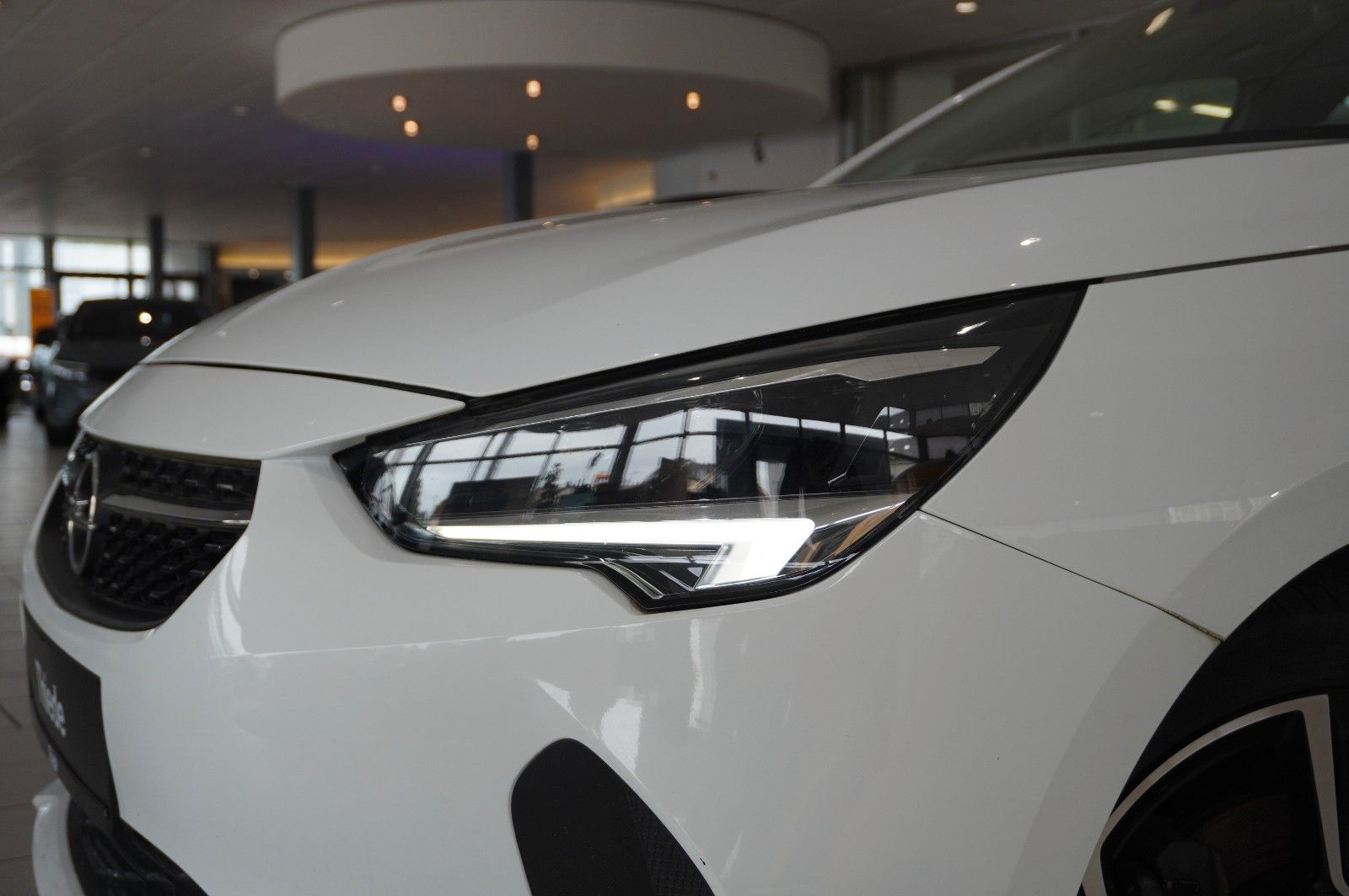Fahrzeugabbildung Opel Corsa F 1.2 ELEGANCE NAVI/LED/VIRTUAL/SPORT/DAB+