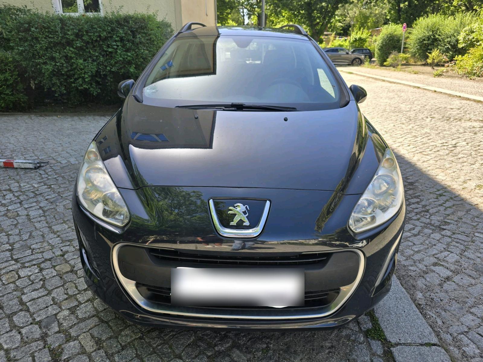 Peugeot 308 2011 — photo 5