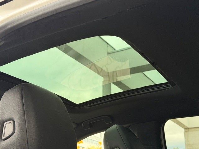 Fahrzeugabbildung Opel Astra ST Electric GS 156PS Matrix/Panorama!