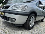 Opel Zafira 1.8 16V Elegance 7 Sitze Klima Ahk Top Zu - Opel Zafira: 16v