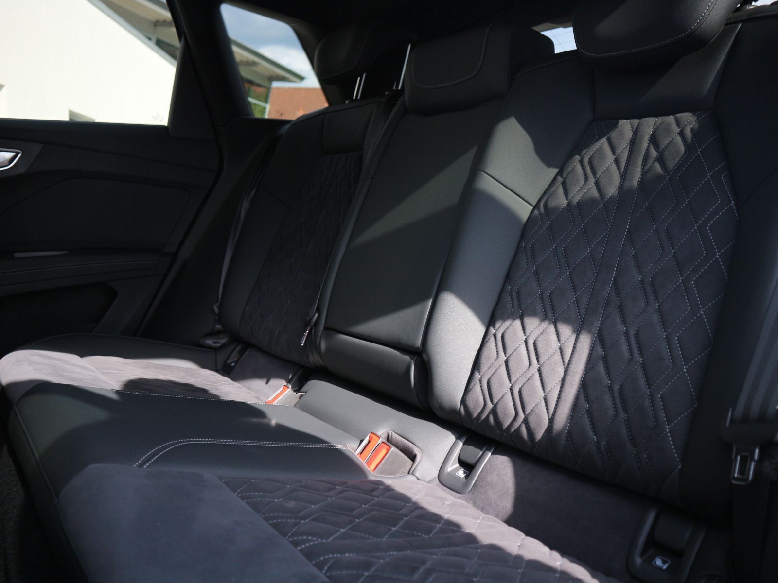 Audi Q4 e-tron - Bild 11