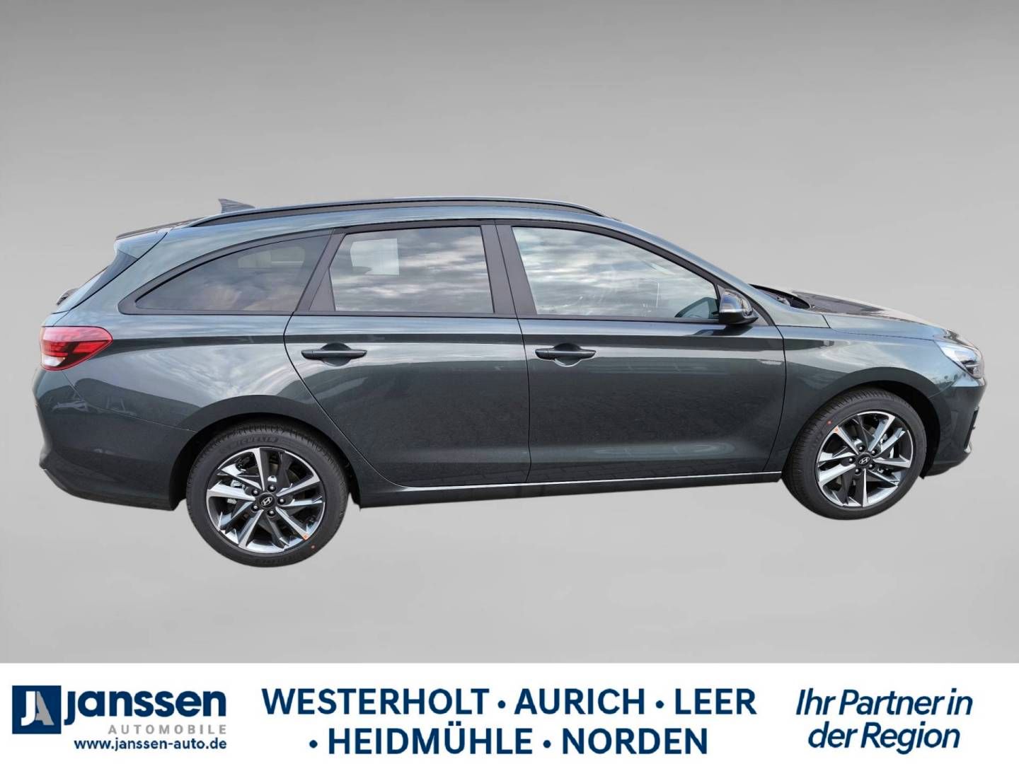 Fahrzeugabbildung Hyundai i30 Kombi, Automatik, PDC hinten/vorne, Navi,Rü