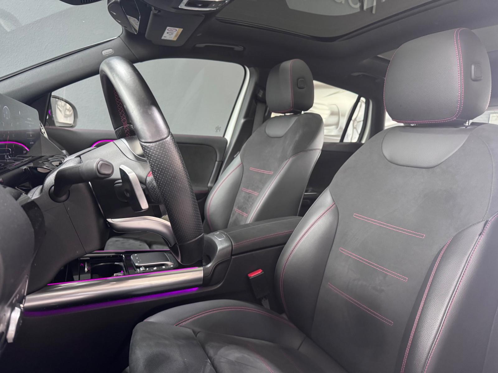 Mercedes-Benz GLA 200 AMG*MEMORY*LED*PANORAMA*AHK*KAMERA