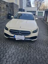 Mercedes-Benz 43.000 - Mercedes E 220 d - Kombi - Taxi - Mercedes-Benz E 220: Beige