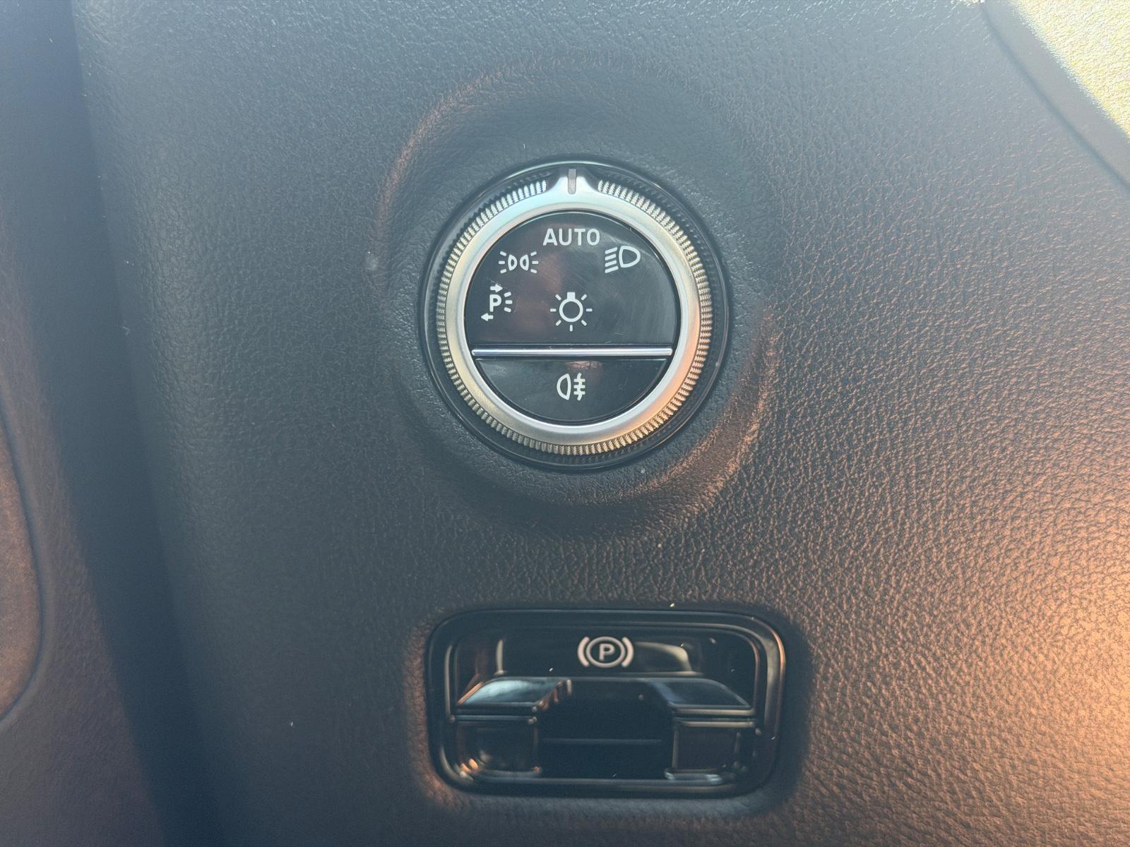 Mercedes-Benz C-Class d T 9G-Tronic Distronic Kamera Spur Tot-Ass, миниатюра 28