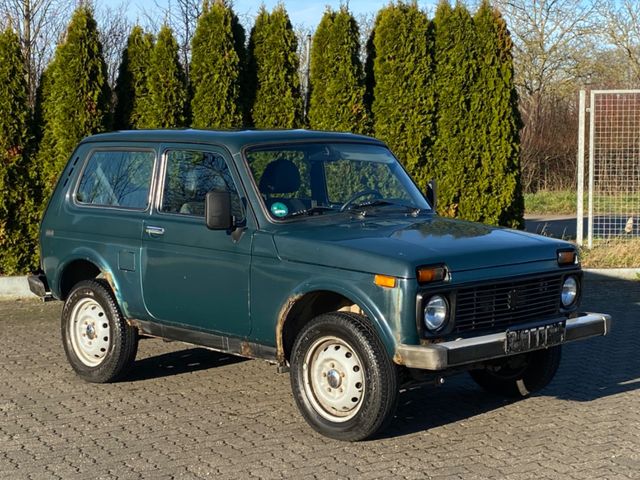 Lada Niva 1.7i Only 4X4*TÜV-06/2025