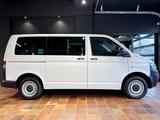 Volkswagen T5 4MOTION KURZ 9SITZER KLIMA STANDHZ BUNDESWEHR - : Kleinbus, Sitzer 9