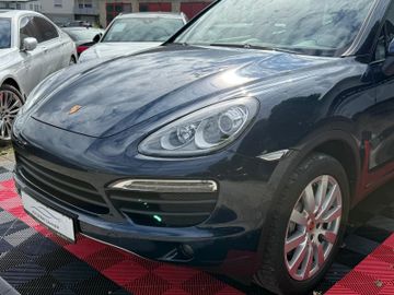 Porsche Cayenne - 5