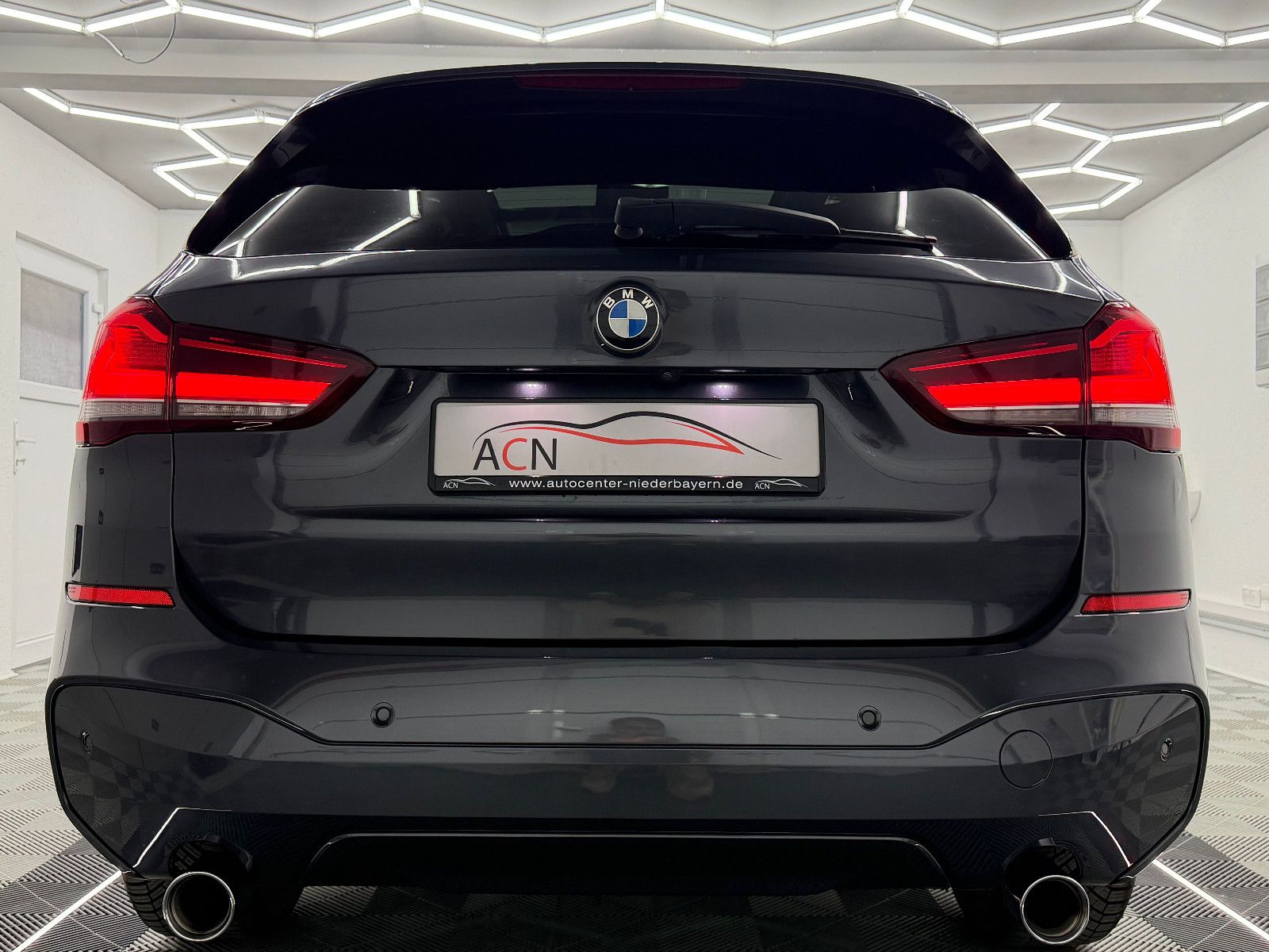 Fahrzeugabbildung BMW X1 sDrive 20 d M SPORT/KAM/LED/PANO/ACC