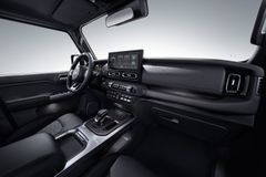 BAW BAW 212 4WD Leder LED GSD SHZ CAM Seilwinde STM+