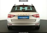 Skoda Superb Combi 2.0 TDI Ambition 4x4 #AHK#LED#Cam# - silberne Skoda Superb
