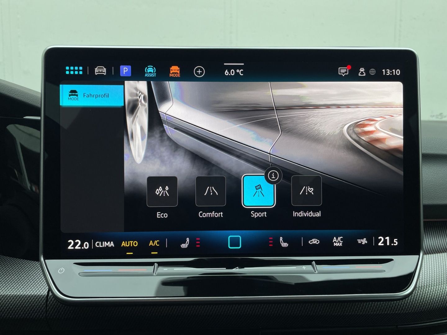 Golf VIII R-Line 2.0 TDI DSG Black Style Kamera