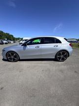 Mercedes-Benz A200d KEYLESS-GO/DISTRONIC/MULTIBEAM/MEMORY/NAVI - Mercedes-Benz A 200 in Bielefeld