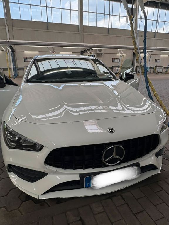 Image of Mercedes-Benz CLA 200