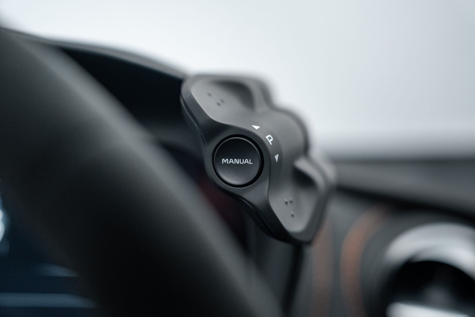 Fahrzeugabbildung McLaren 750S Spider CARBON/PERFORMANCE/360°CAMERA/B&W