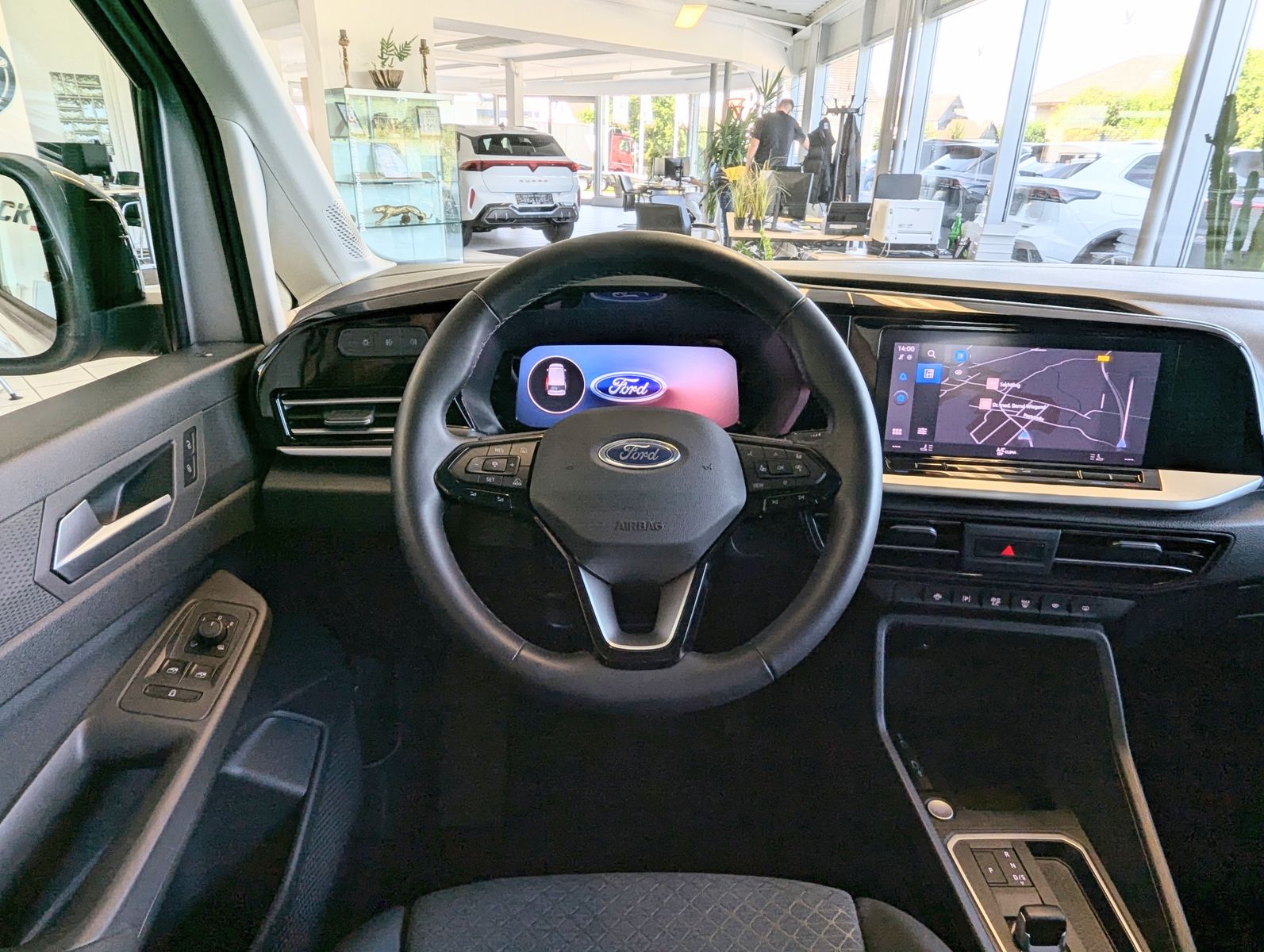 FORD Tourneo Connect L2 Titanium 7-Sitze LED Cam AHK - Image 20