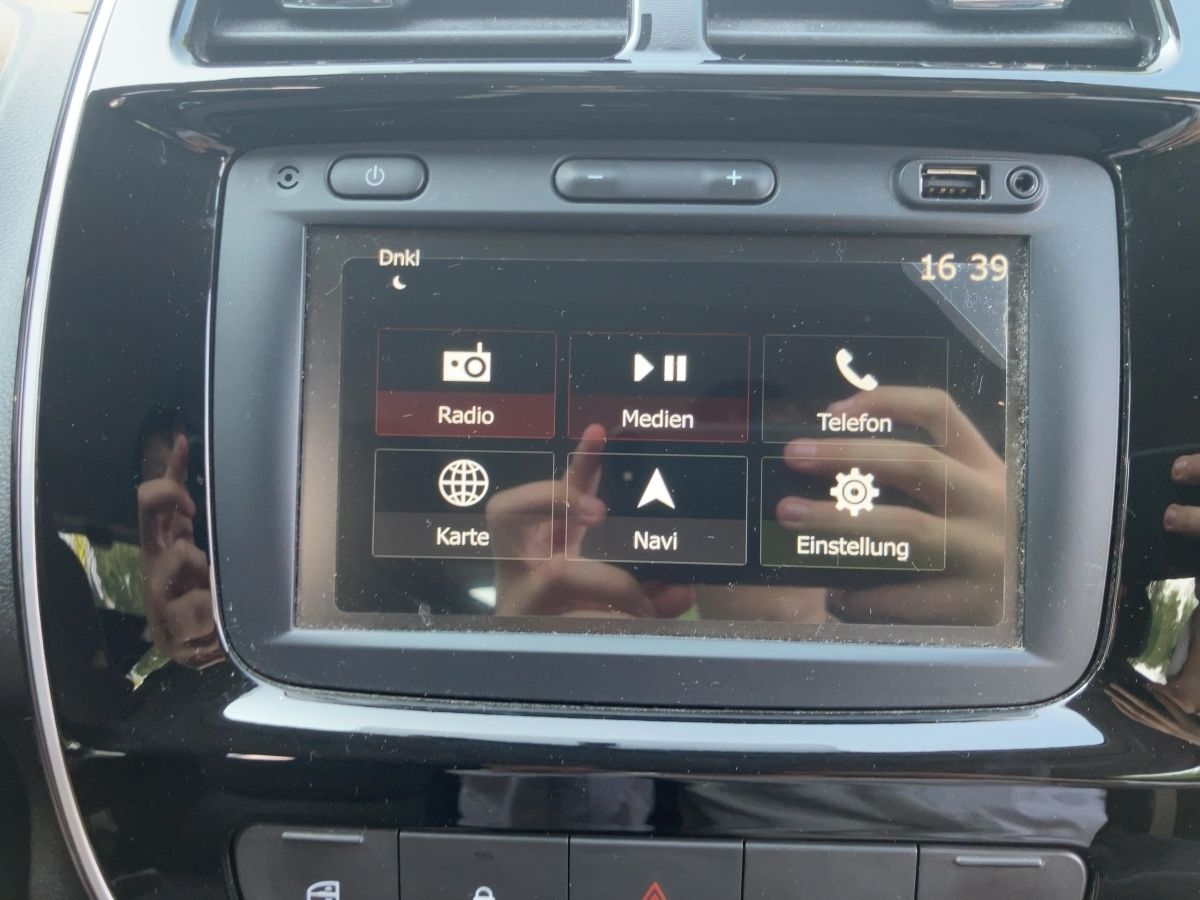 Dacia Spring - Bild 9