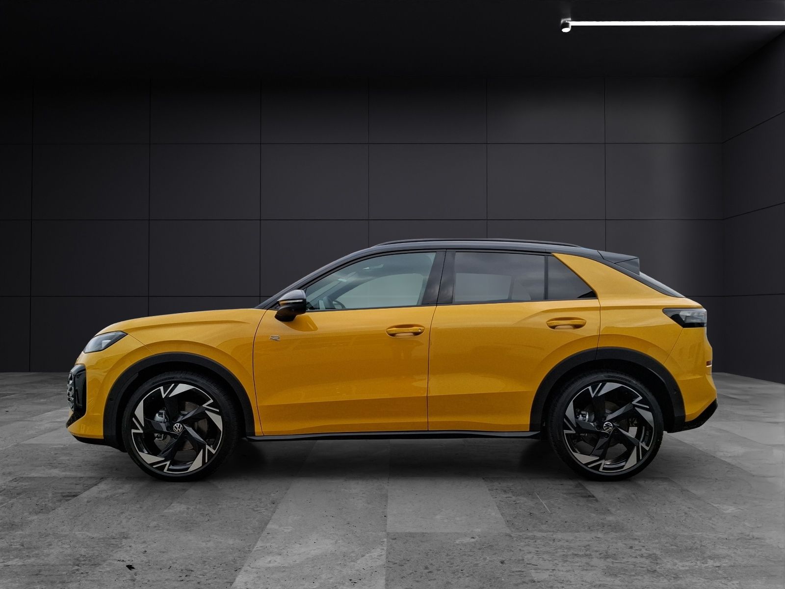 Fahrzeugabbildung Volkswagen T-Roc R-Line TSI ACC LenkradHZG HuD Kamera 360°