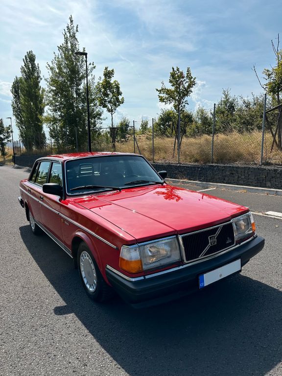 Volvo 244