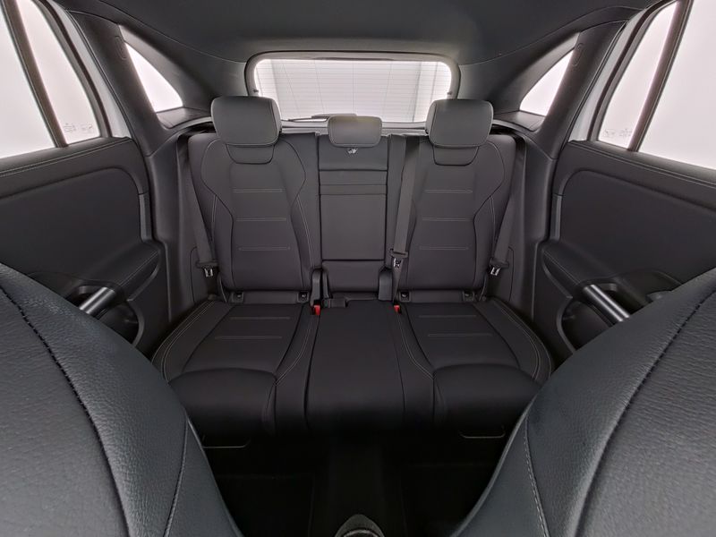 Fahrzeugabbildung Mercedes-Benz GLA 200 AHZV*K-GO*KAMERA*THERMOTRONIC*DAB*LED*