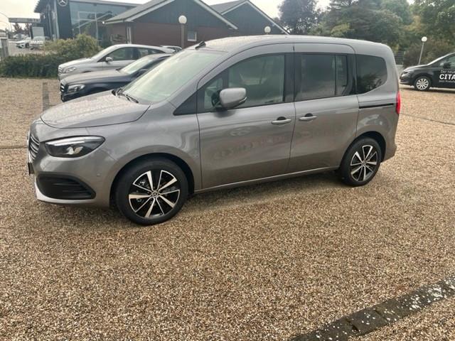 Mercedes-Benz T 180 d Edition Navi Progressiv RFK