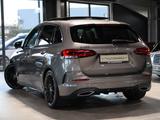 Mercedes-Benz B 200 AMG Line - PANO / BURMESTER / NIGHT / AHK - Mercedes-Benz B 200: AMG