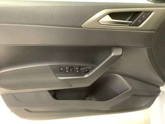 Polo Comfortline 1,0 l 59 kW Klima, SHZ, PDC, DA