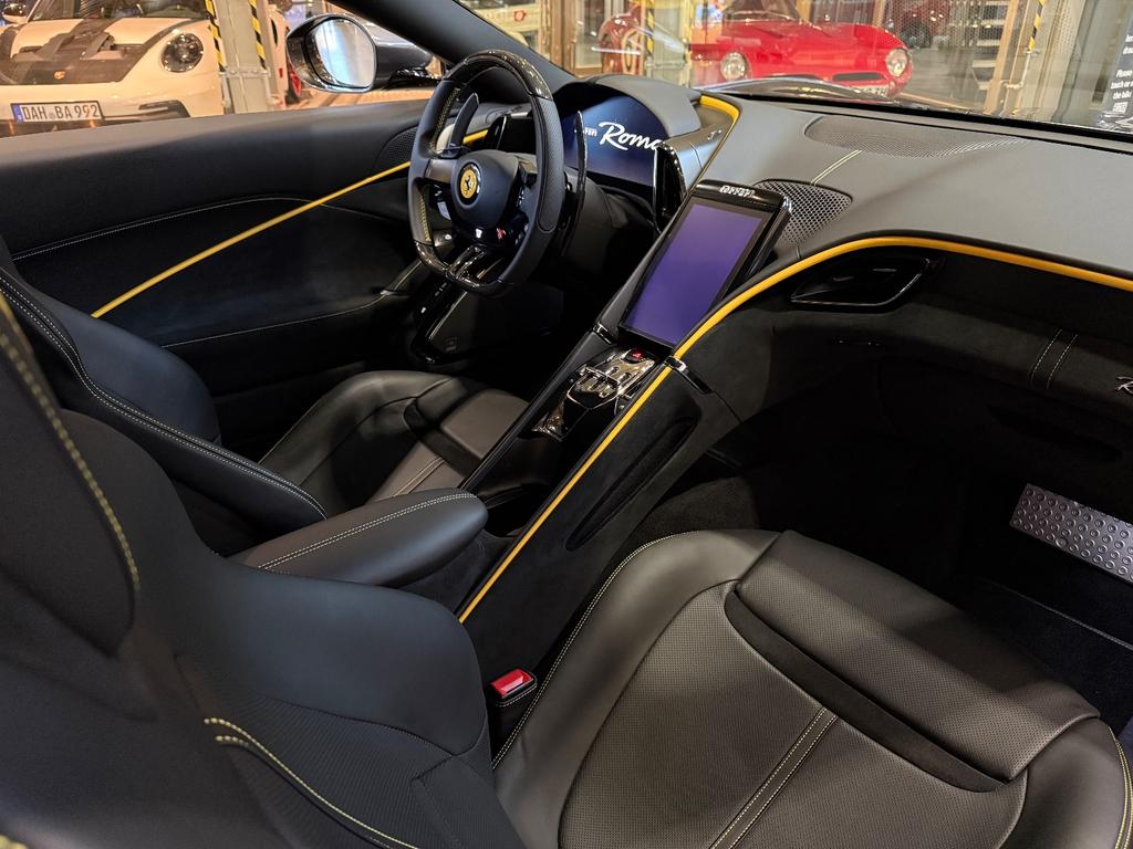 Ferrari Roma