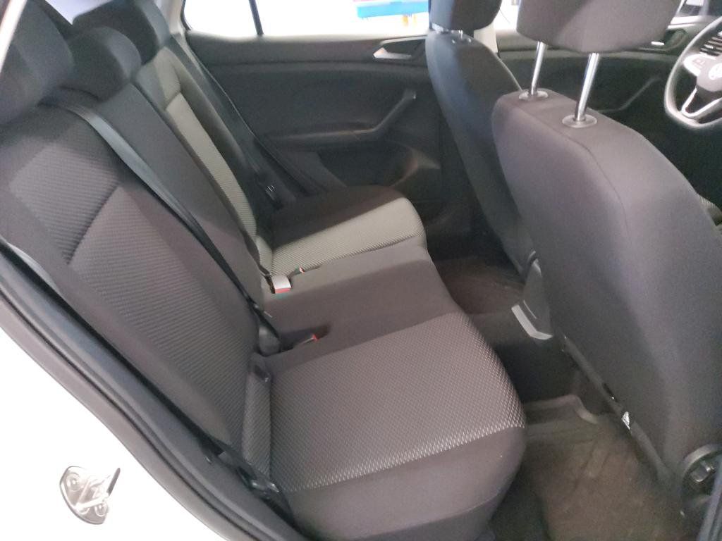 Fahrzeugabbildung Volkswagen T-Cross TSI *Navi*Einparkh.*Sitzhzg.*DAB*VZE*