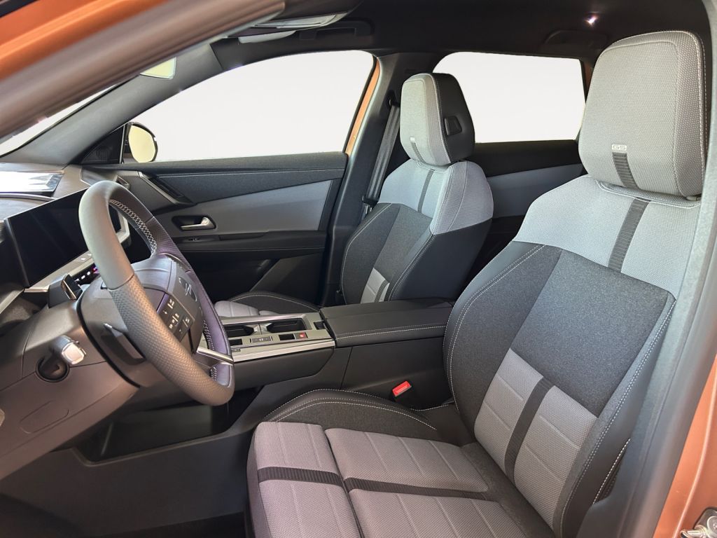 Fahrzeugabbildung Opel Grandland 1.2 DI Hybrid 48 V Automatik GS (K)