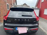 Volvo XC40 D4 AWD Momentum Geartronic Momentum - Volvo XC40 von privat