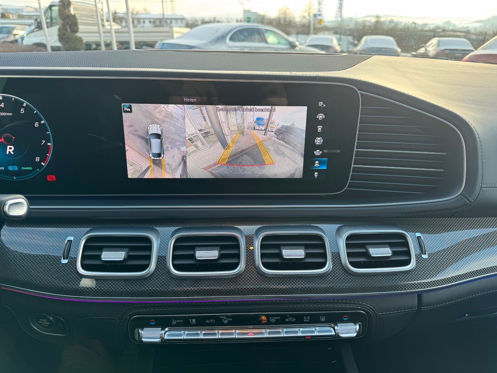 Fahrzeugabbildung Mercedes-Benz GLE 63 AMG S Pano+Burm+AHK+HUD+Massage+StandH