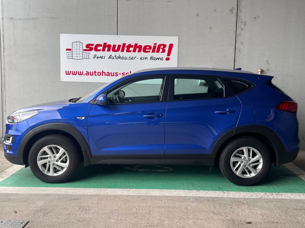 Fahrzeugabbildung Hyundai Tucson blue 1.6 GDi 2WD Classic