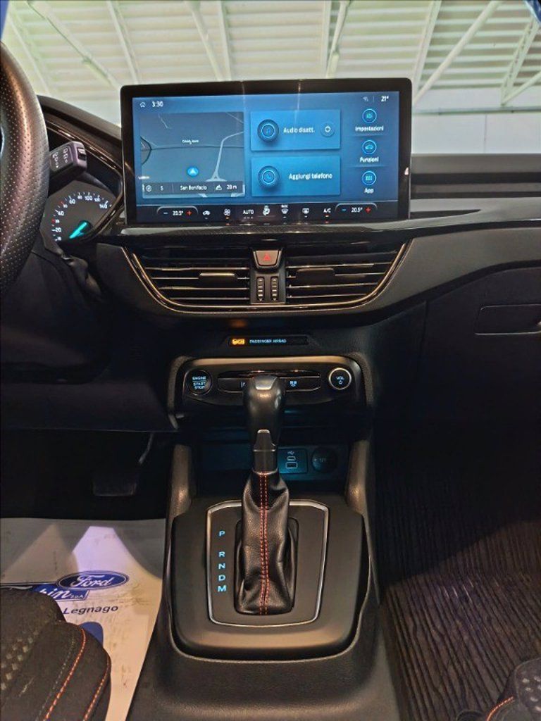 Ford FORD Focus 1.0 ecoboost h ST-Line 125cv powershi imagem 3
