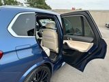 BMW X5 M50 ACC/Pano/HUD/LederBeige/LUFT/Aktivlenkung - BMW X5 M50 aus 2020