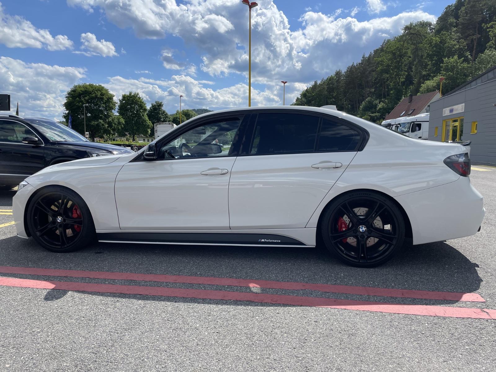 BMW 340i x-Drive : M-Performance Parts, 8-fach uvm.