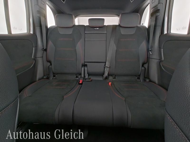 Fahrzeugabbildung Mercedes-Benz EQB 250 + AMG Line Navi/KEYLESS-Go-Paket/Klima