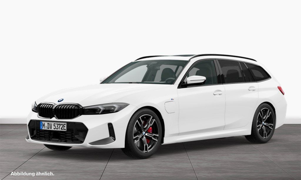 BMW 330e xDrive Touring M Sport AHK Harman/K Kamera